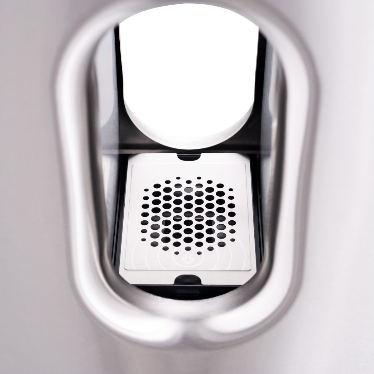 Kara Pure 2 removable drip tray area