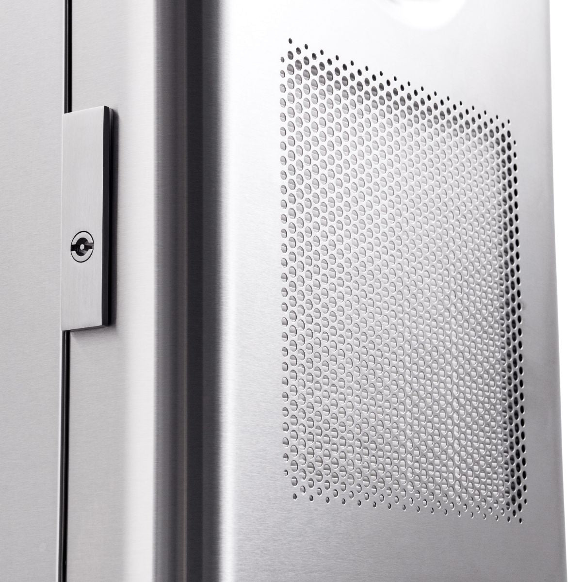 Kara Pure 2 side ventilation panel close-up